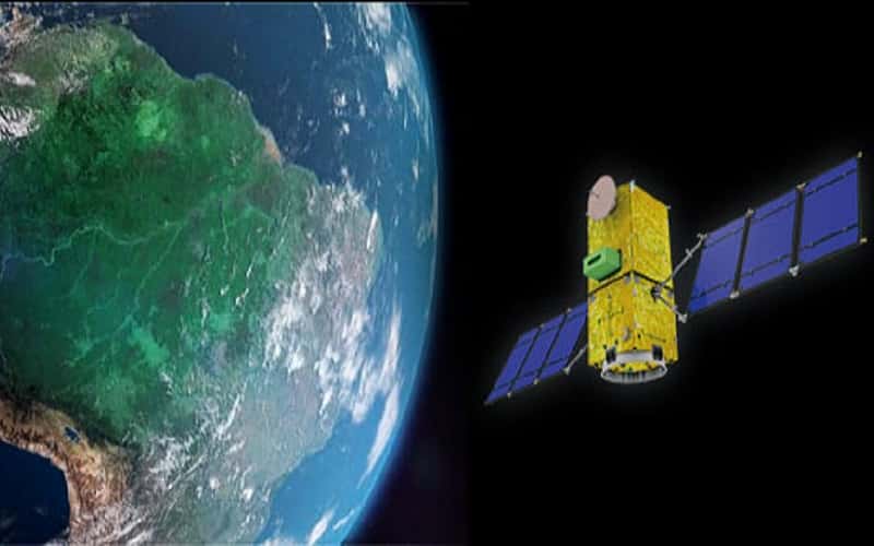 SATÉLITE TOTALMENTE PROJETADO E FABRICADO NO BRASIL É EMBARCADO PARA LANÇAMENTO NA ÍNDIA